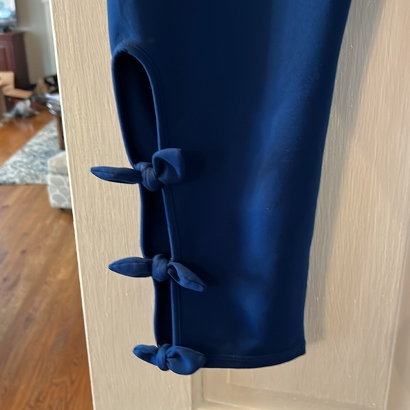 Lilly Pulitzer Leggings.  size xl. like new - Picture 3 of 4